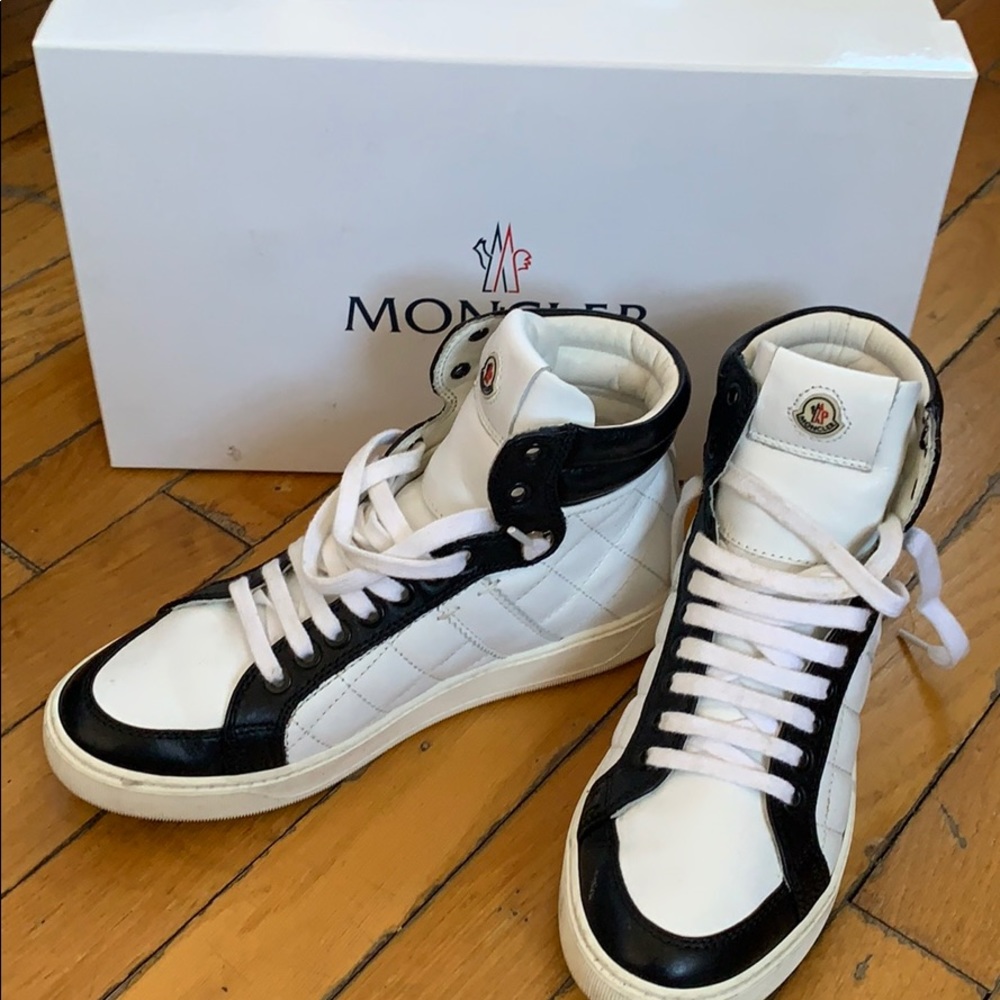 Moncler hi top sneaker in black & white size 37 - Picture 7 of 8